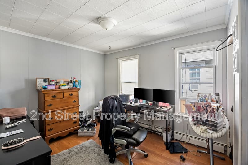Delanco House: 303 Walter Avenue