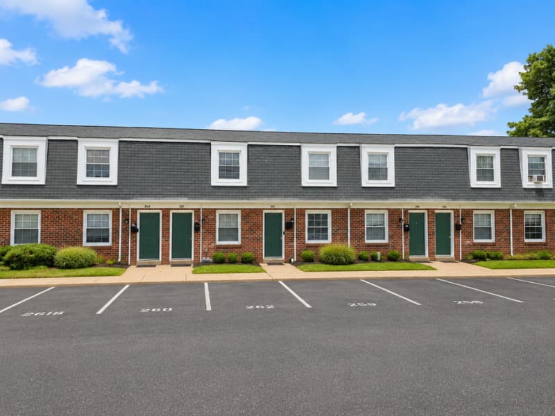 North Chesterfield Townhome: 2667 Wayside Dr