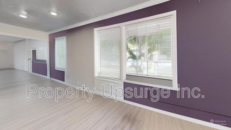 Redding House: 3460 Bechelli Lane - A