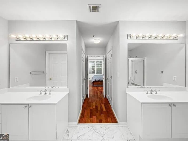 Atlanta Condo: 1735 Peachtree Street NE #428