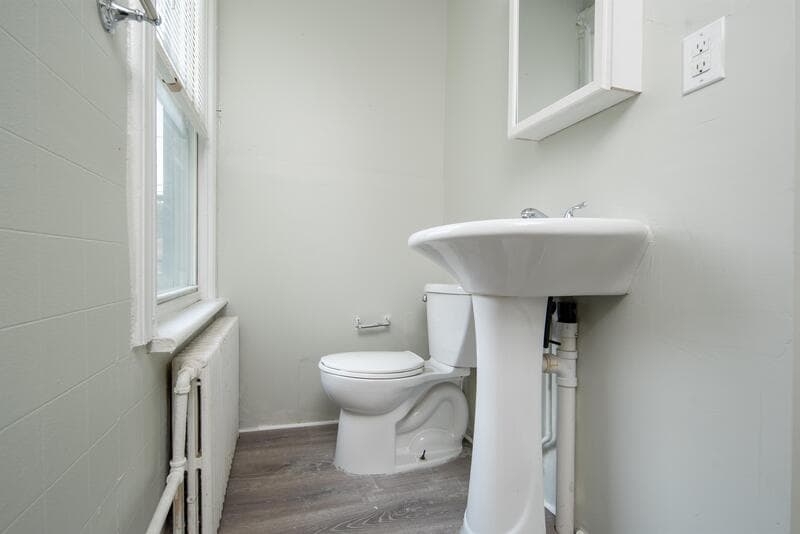Troy Condo: 13 112th Street - 2R