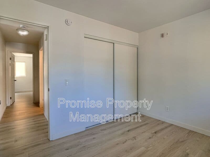 San Deigo Condo: 540 65th St