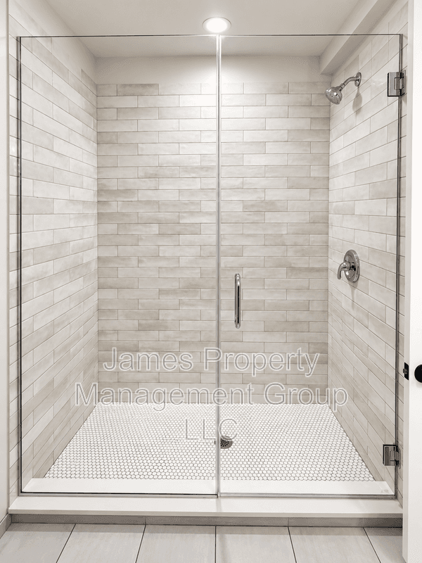 Chicago Condo: 6325 N Richmond Street - GS