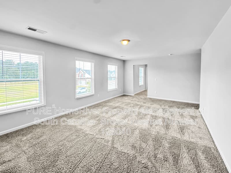 Sumter House: 1340 Curlew Cir