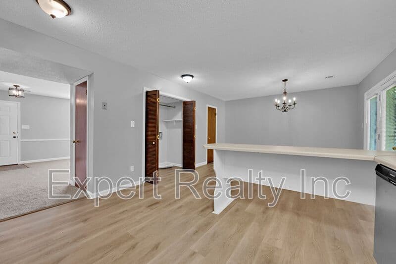 Birmingham House: 2346 Grayson Valley Circle
