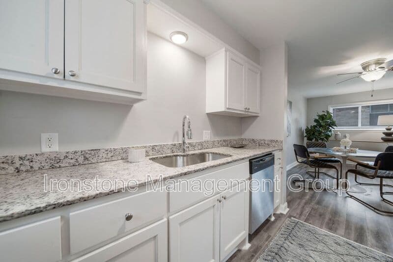 Tulsa House: 3636 S Indianapolis Ave