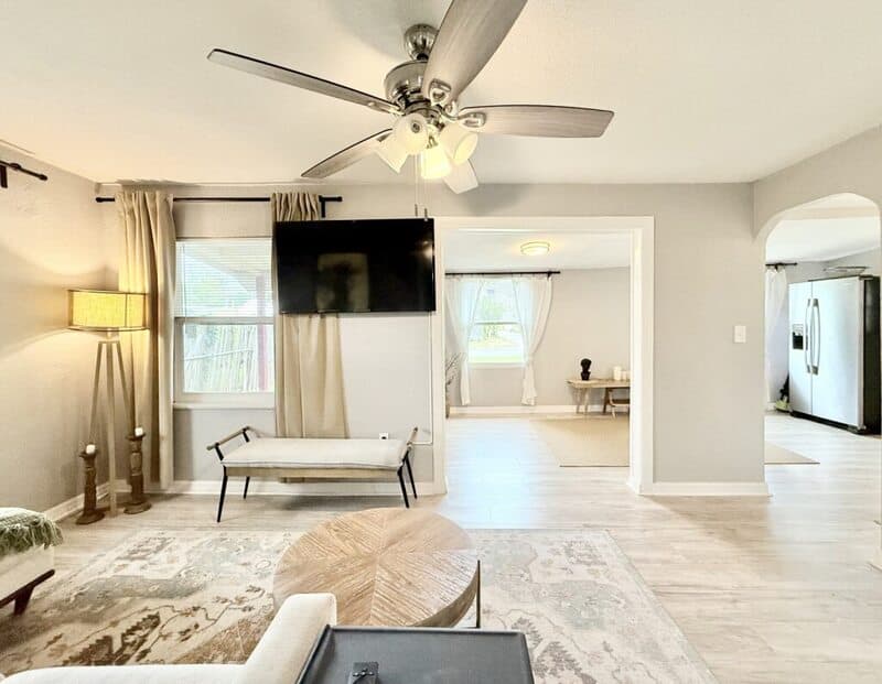St. Petersburg House: 4528 70th Street North
