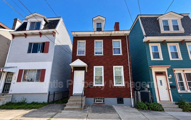 Pittsburgh Condo: 114 Sedgwick Street