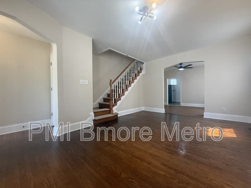 Baltimore Townhome: 519 E Coldspring Lane