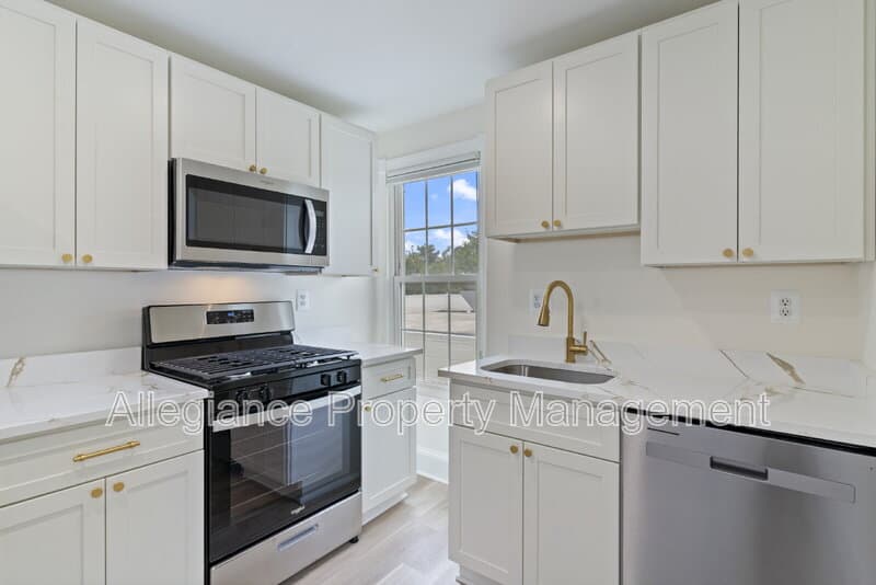 Alexandria House: 1506 B Mt Vernon Ave