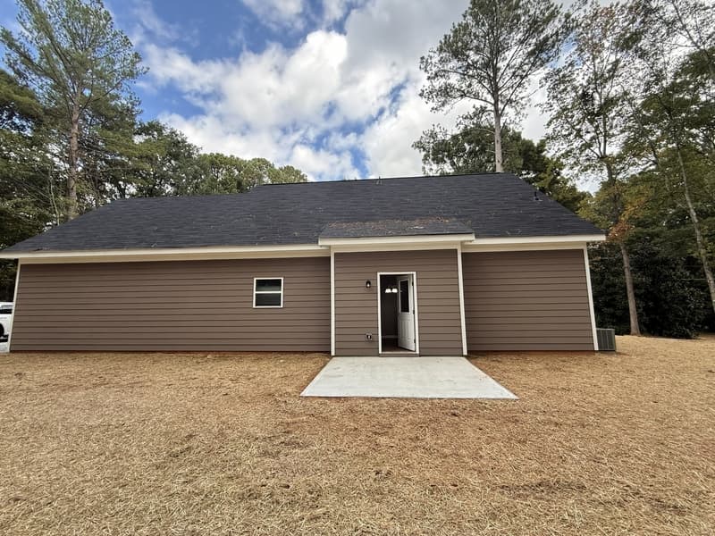 Bogart House: 108 Whitehead Road