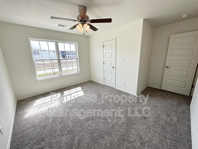 Fayetteville Condo: 940 South Amarillo Avenue - 1