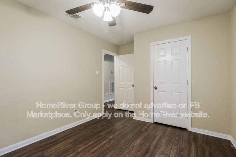 Montgomery House: 3721 Treasure Island Dr