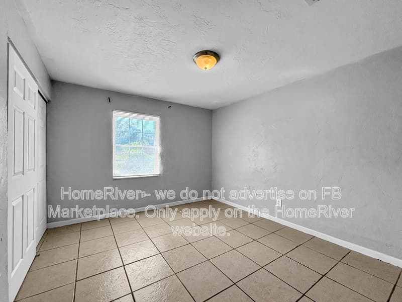 Jacksonville House: 4178 Lorenzo Ct
