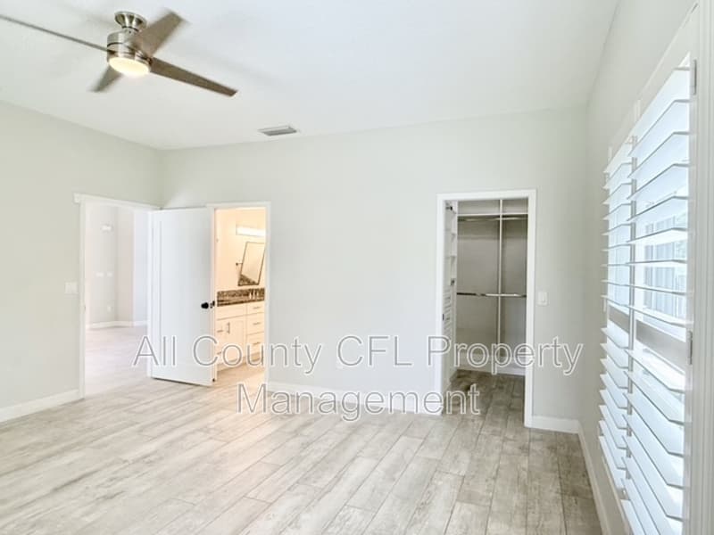Orlando House: 2408 Corrine Drive