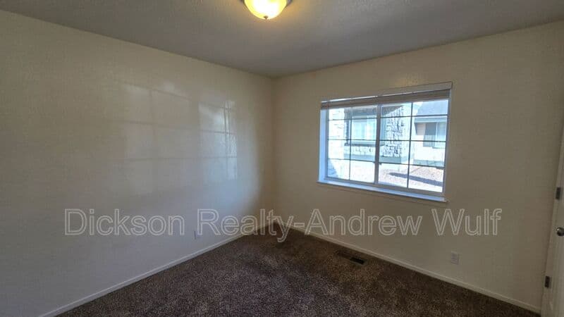 Reno House: 239 Cheney Street