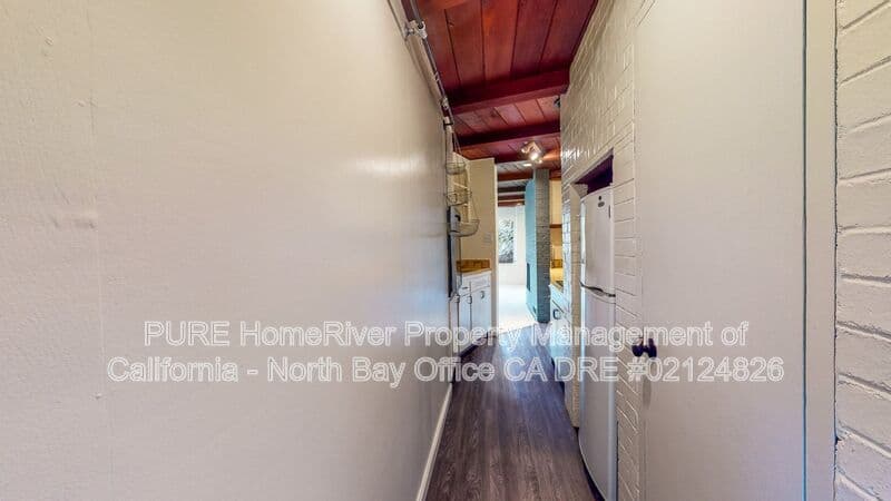 Sausalito Condo: 25 Woodward Avenue