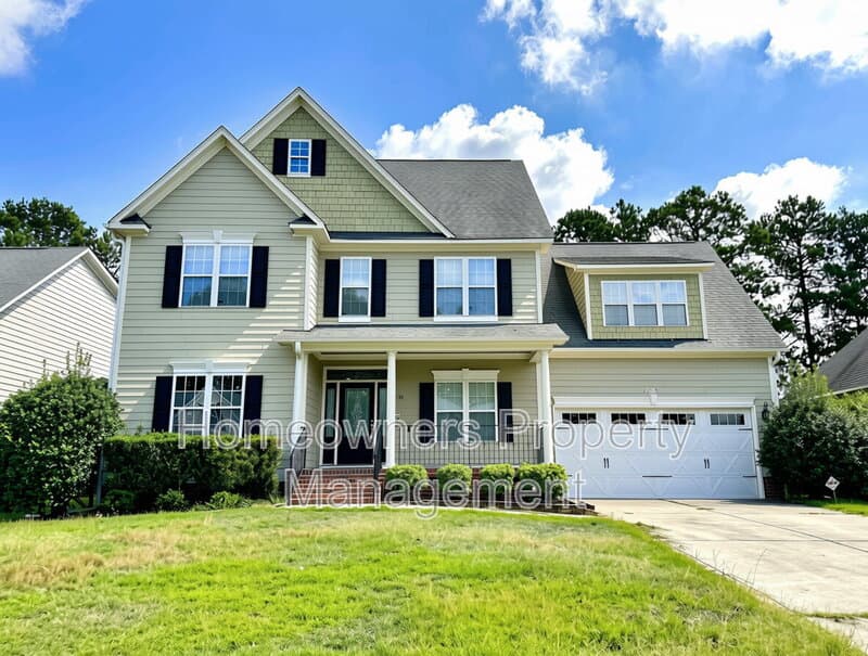 Fayetteville House: 4041 Windy Fields Dr
