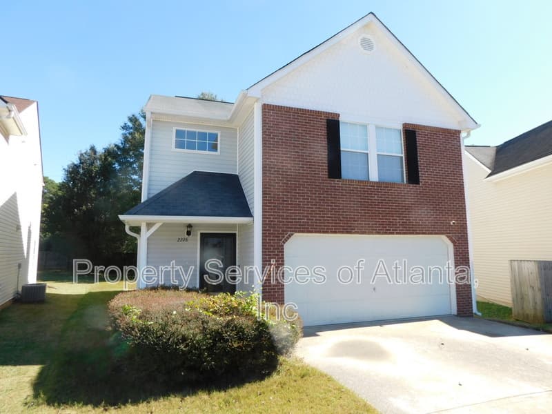 Douglasville House: 2228 Tuley Dr