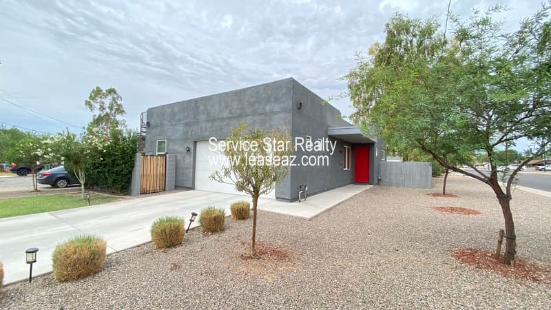 Phoenix House: 5346 N 22nd Dr