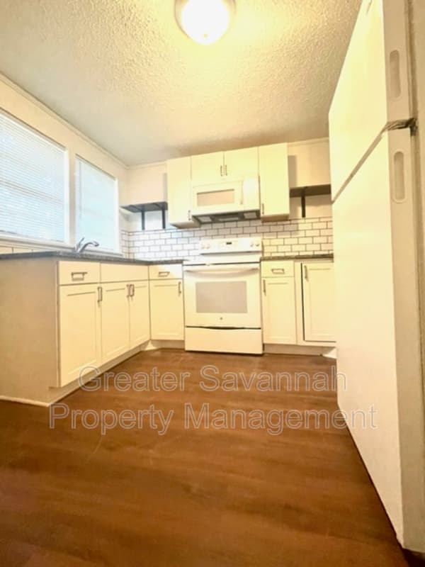 Savannah House: 1312 Love Street