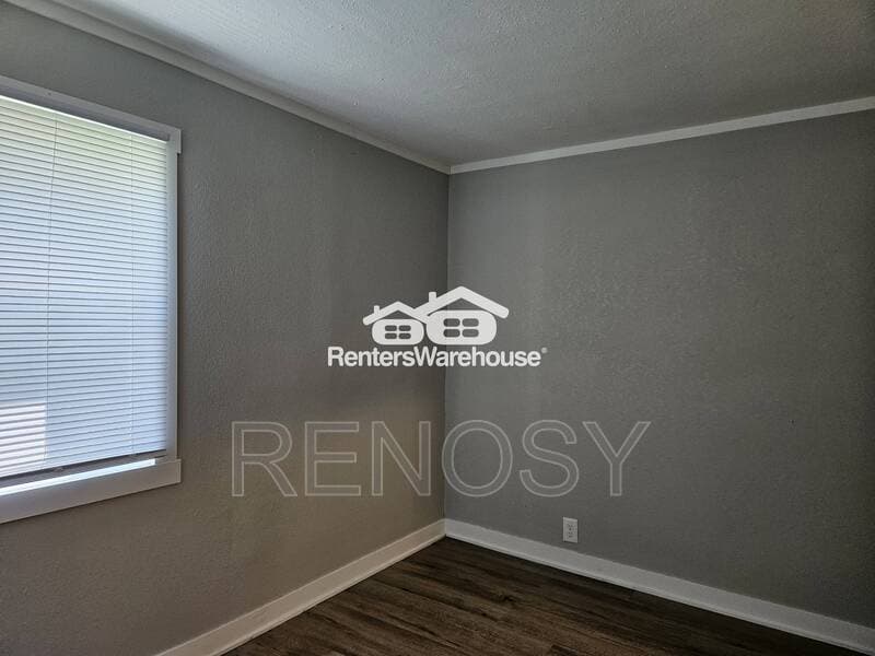 Des Moines House: 1210 West Street