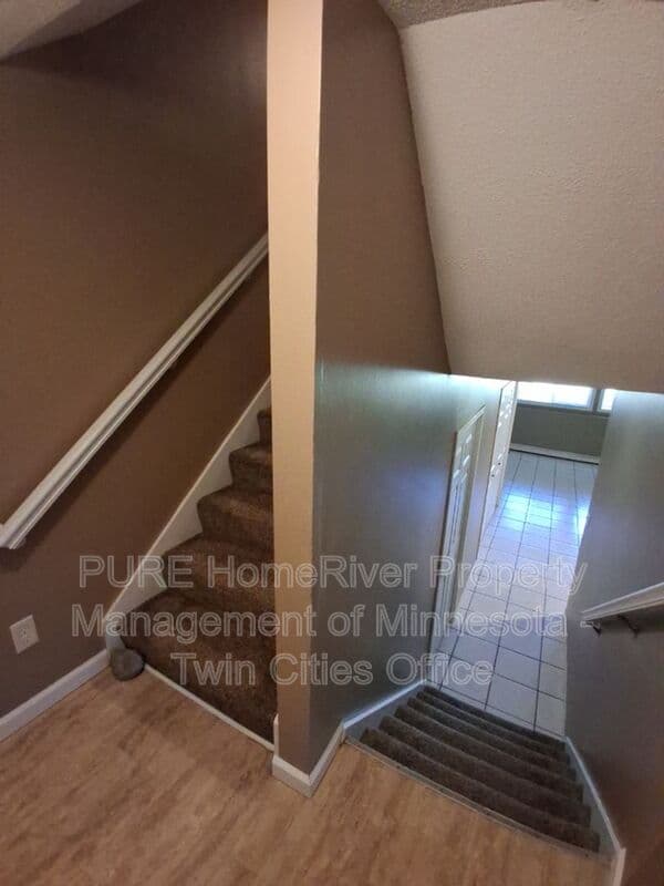 Rosemount Townhome: 3378 Upper 149th St W