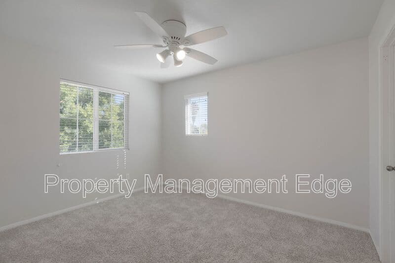 Lake Elsinore House: 33555 Cedar Creek Ln