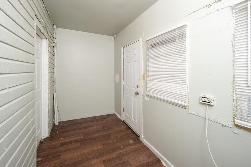 Troy Condo: 13 112th Street - Unit 1