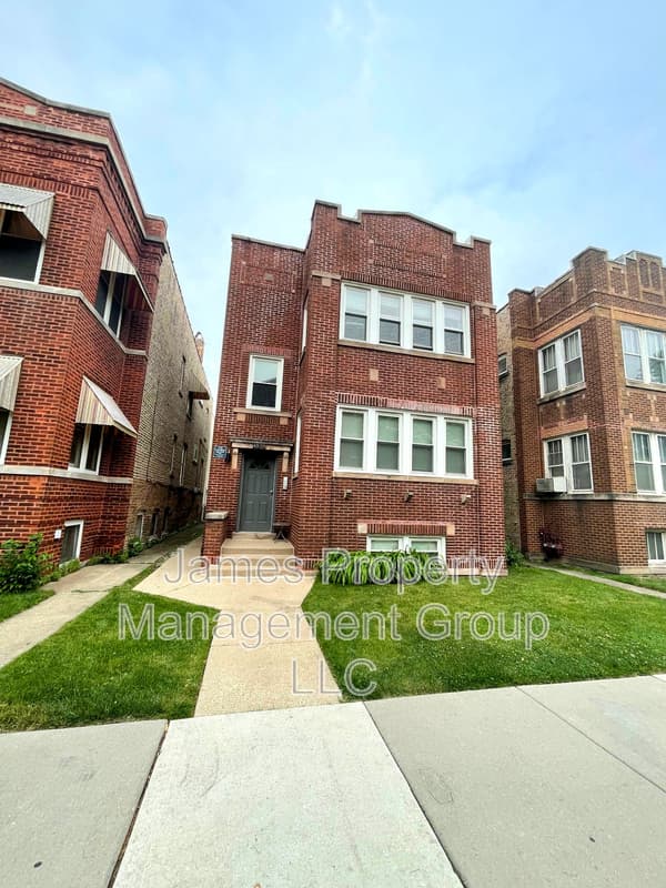 Chicago Condo: 4819 N. Kenneth Unit # 1