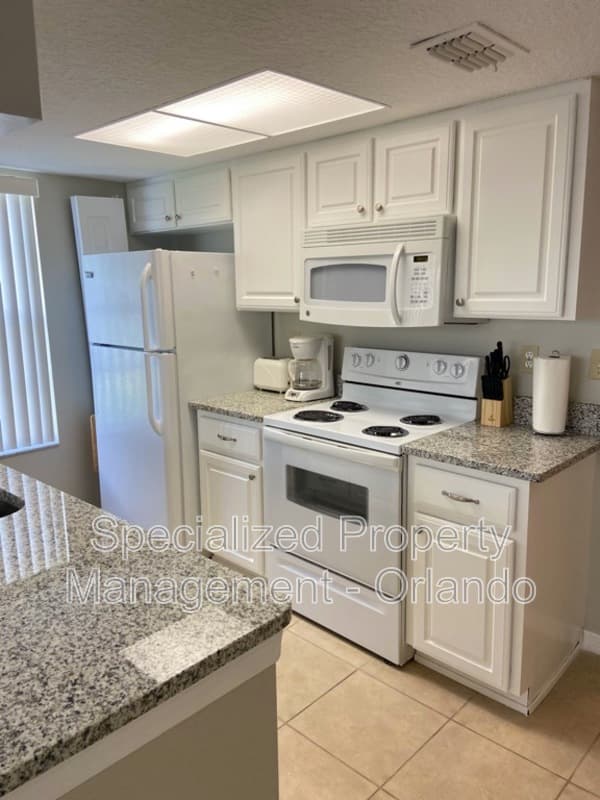 Kissimmee Condo: 5012 Laguna Bay Cir