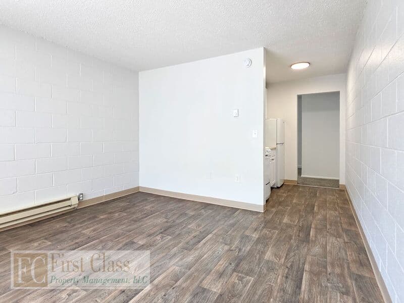 BEAVERTON Condo: 4555 SW ERICKSON AVE