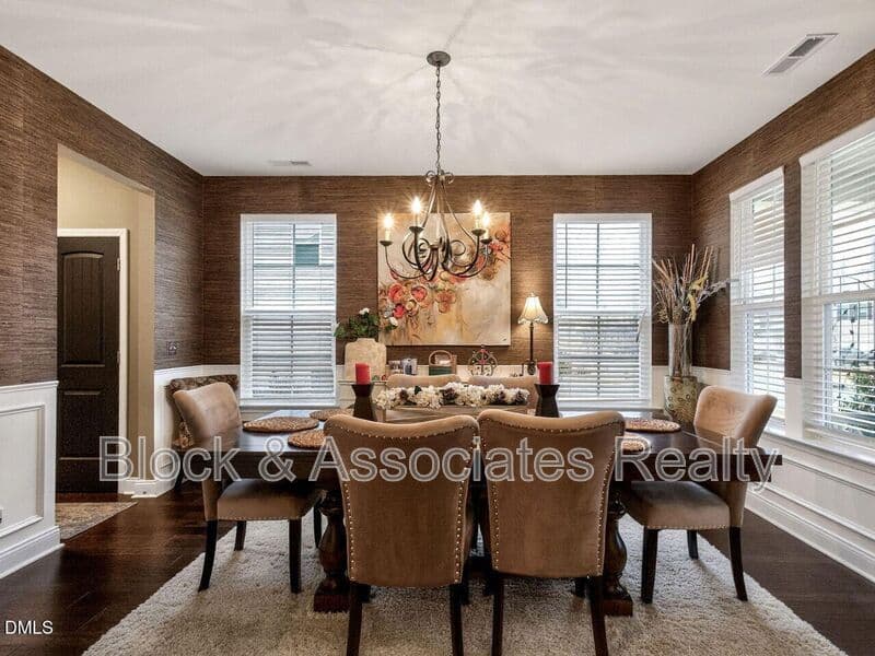 Youngsville House: 405 Hickory Run Lane