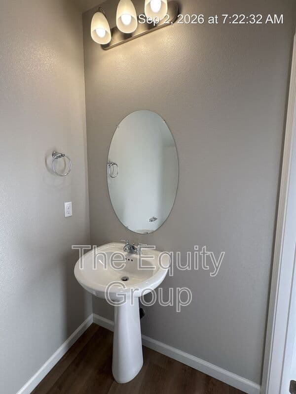 Visalia Condo: 418 S Summit Street