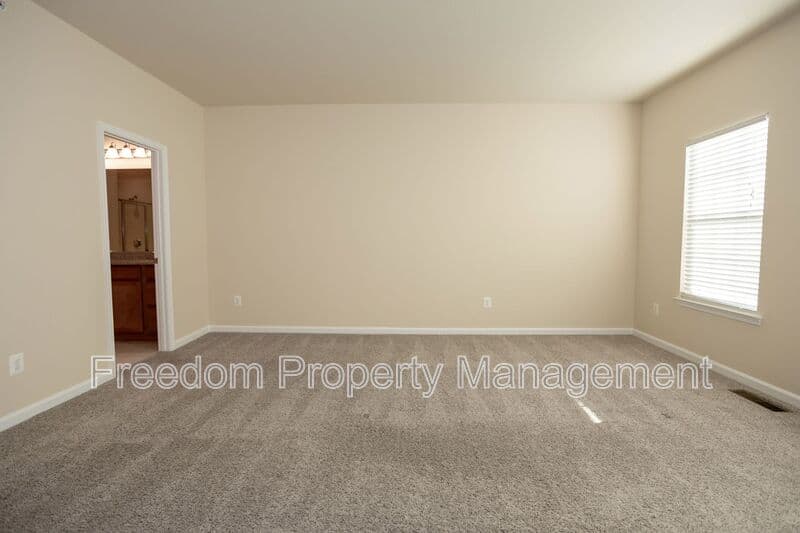 Gainesville Townhome: 7408 Brunson Cir