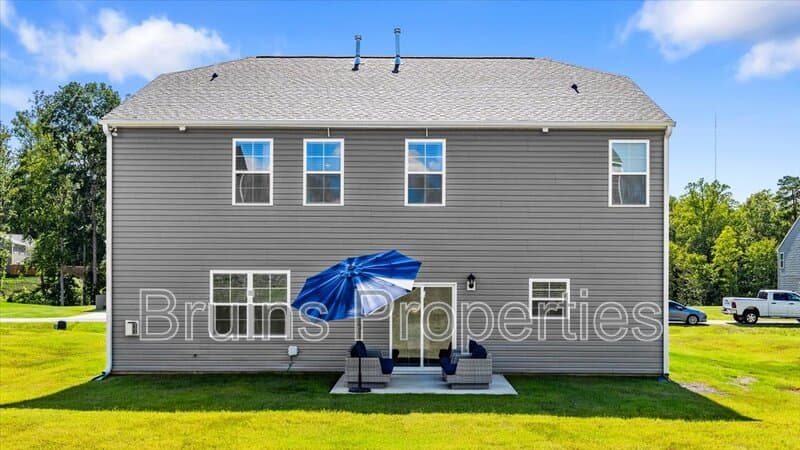Stokesdale House: 349 Willowbrooke Way