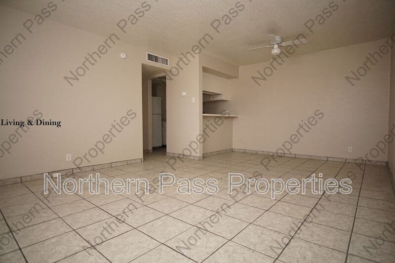 El Paso Condo: 4700 Maxwell Ave