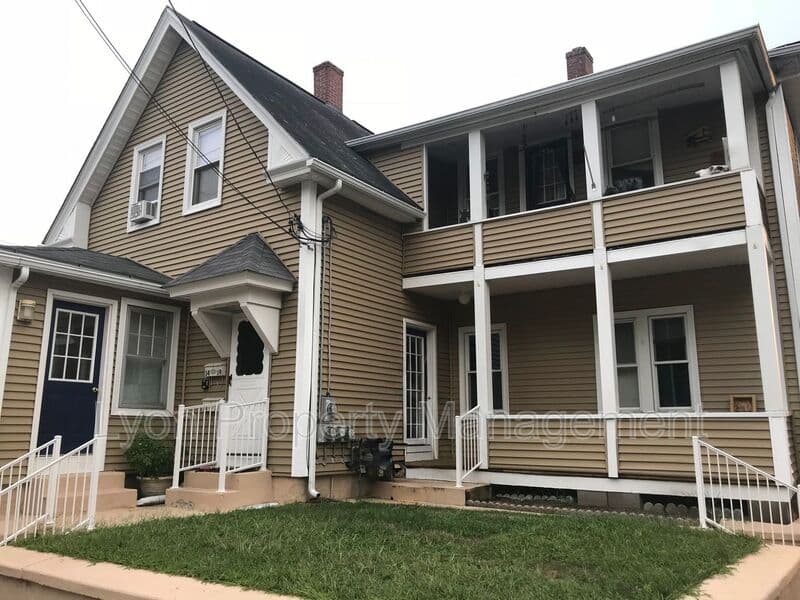 West Warwick Condo: 1419 Main St