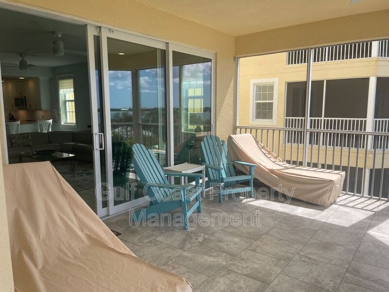 Osprey House: 260 Hidden Bay Dr