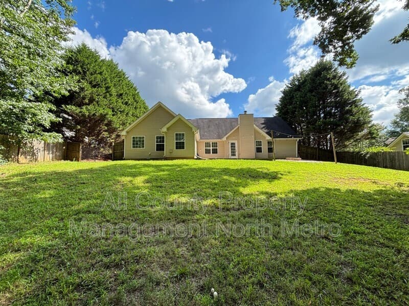 Gainesville House: 4710 Middleboro Lane