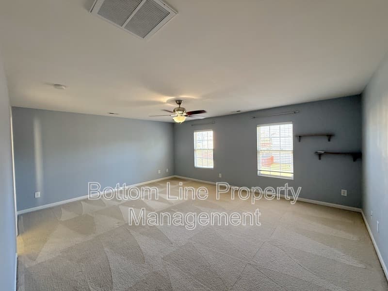 Matthews House: 1934 Savannah Hills Dr