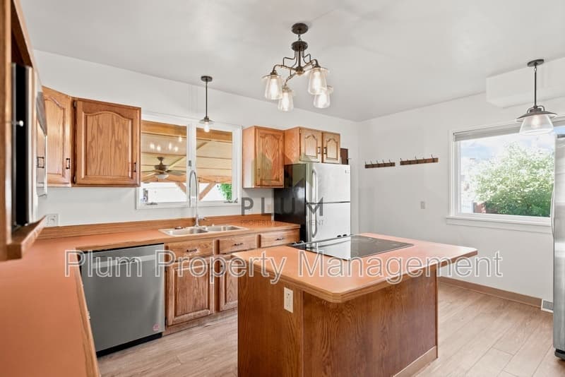 Missoula House: 541 East Beckwith Avenue