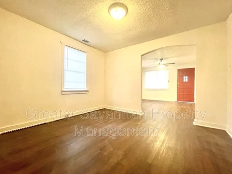 Savannah House: 1312 Love Street