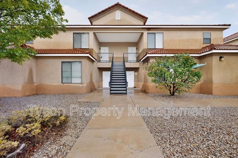 Rio Rancho House: 4209 Ridgeway Ct SE