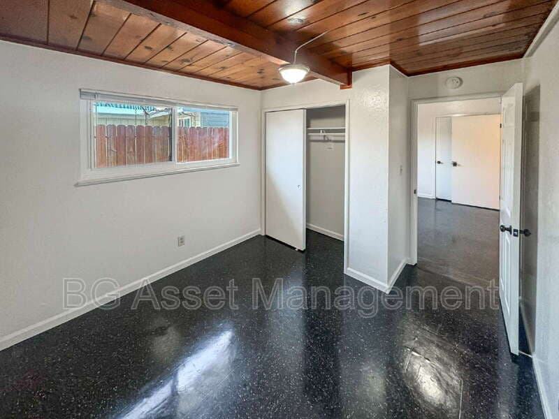 Richmond House: 1526 Visalia Avenue