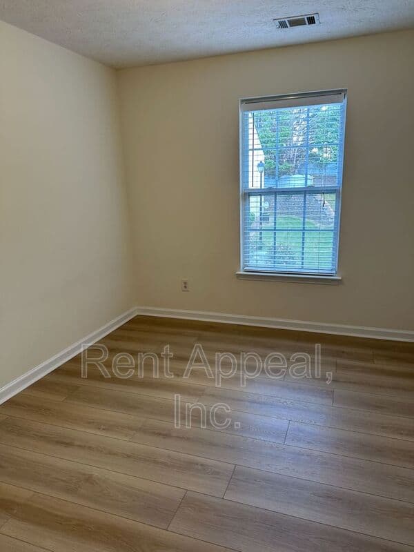 Duluth House: 3816 Dandridge Way