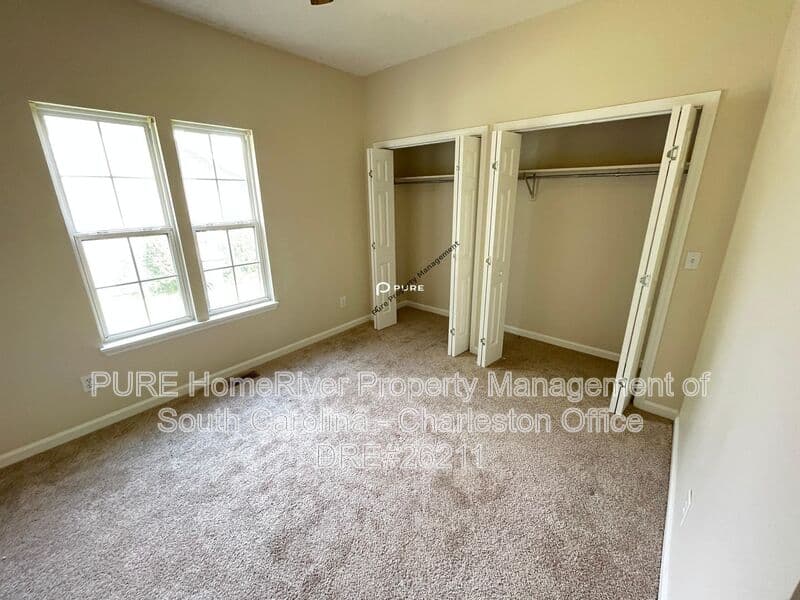 Ladson House: 180 Ponderosa Dr