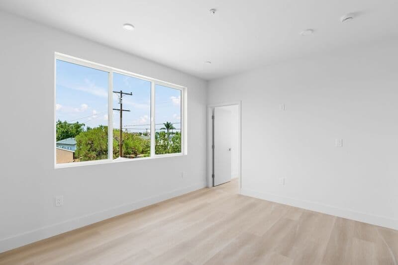 San Diego Condo: 3518 Oak Glen Lane