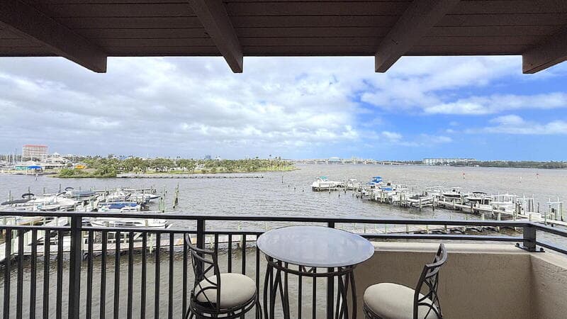 Daytona Beach Condo: 632 Marina Point Drive