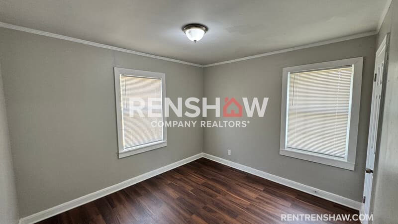 Memphis House: 2303 Longstreet Dr